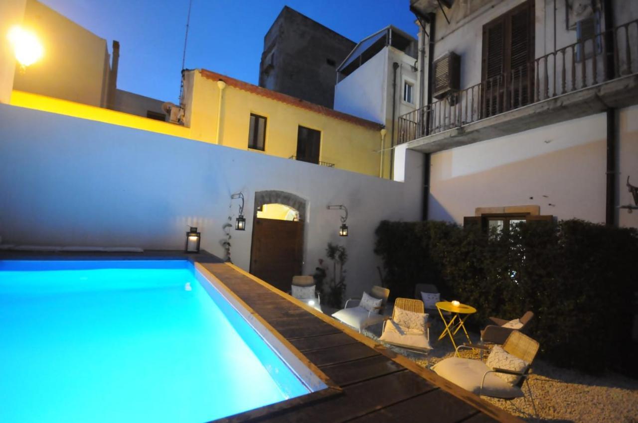 I PRINCIPI di CASADOR HOUSE HOTEL Milazzo Bagian luar foto
