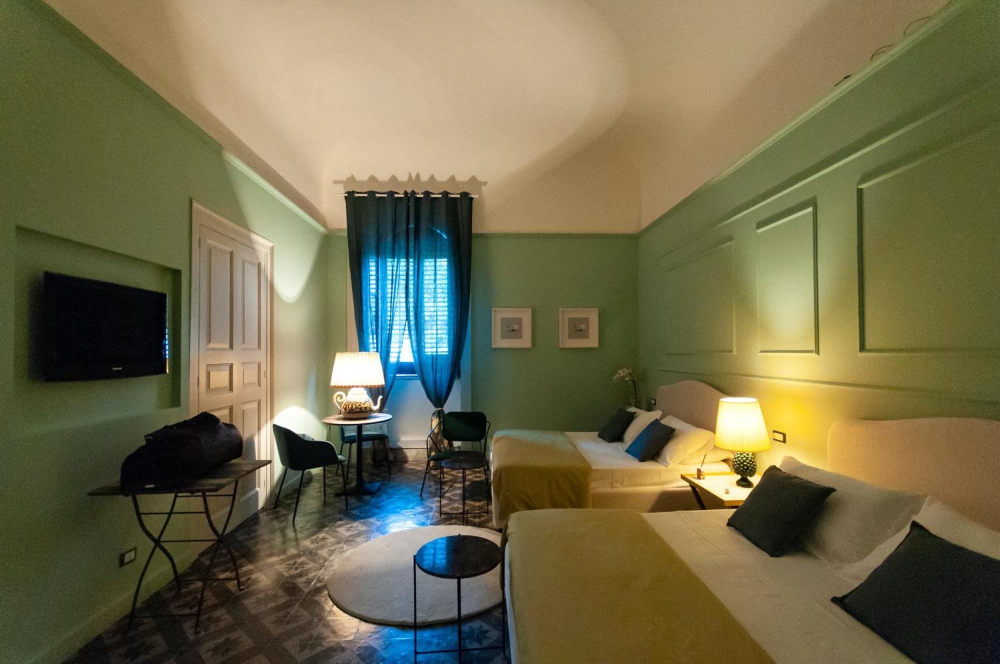 I PRINCIPI di CASADOR HOUSE HOTEL Milazzo Bagian luar foto
